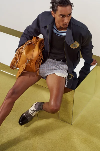 Look 7
